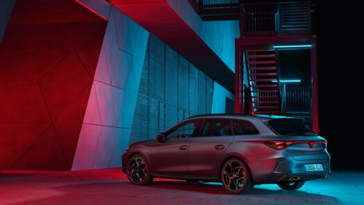 Cupra Leon Sportstourer  1.5 e-HYBRID 150 kW (204 PS) 6-Gang-DSG